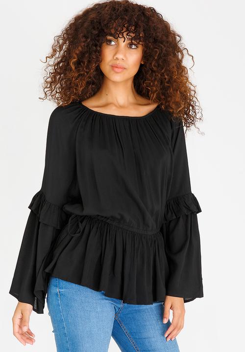 STYLE REPUBLIC - Volume Blouse Black