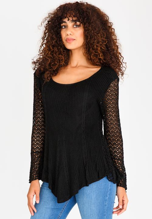 Revenge - Knitted Bell Sleeve top Black