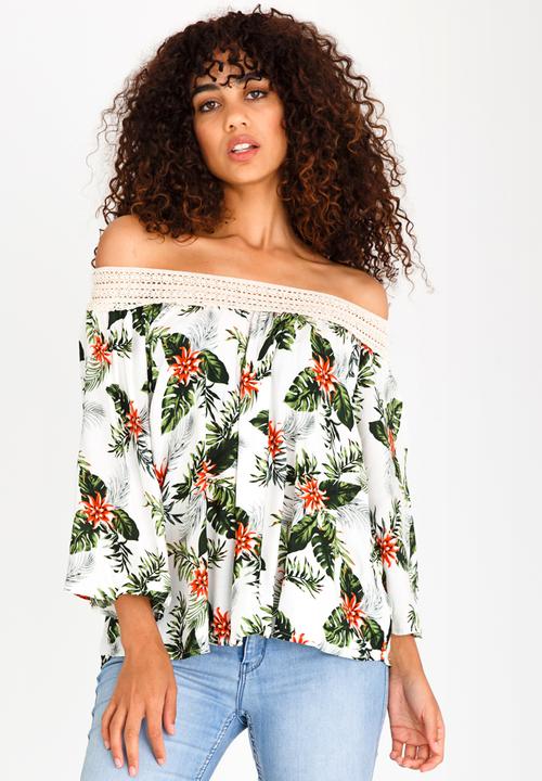Revenge - Off the shoulder Floral Top Multi-colour