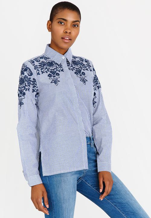 STYLE REPUBLIC - Embroidered Shirt Blue and White