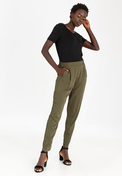 edit - Pleated Front Pants Khaki Green