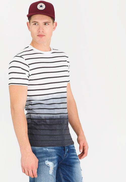 STYLE REPUBLIC - Dip Hem Stripe T-shirt Black and White