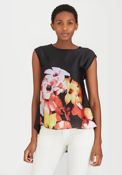 edit - Satin Top with Back Pleats Black