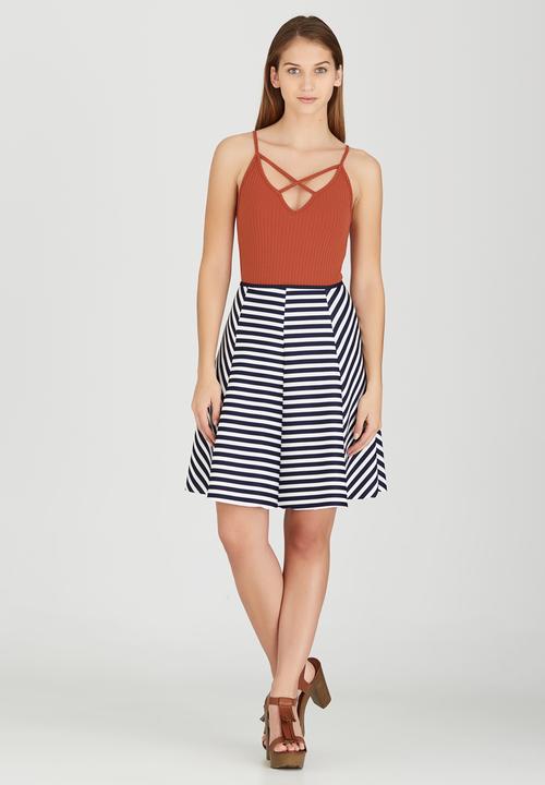 c(inch) - Fit and Flare Midi Skirt Blue and White