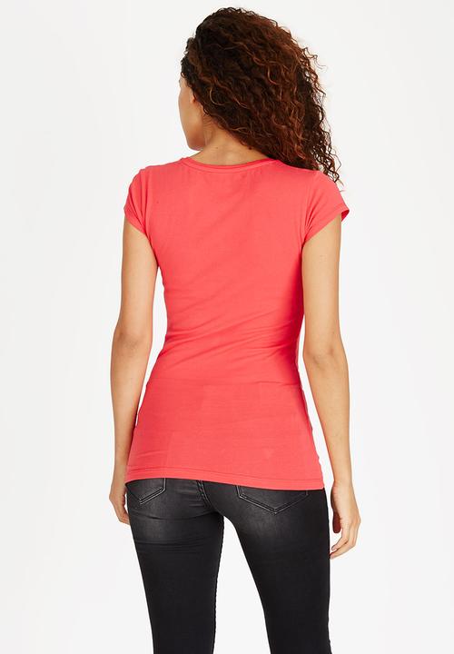 GUESS - R3 Floral Script Logo Tee Red