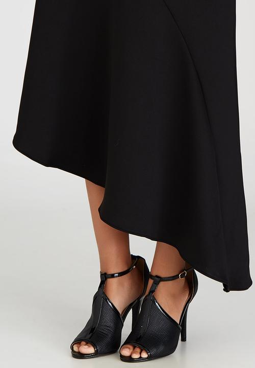 edit - Maxi Skirt with Asymmetrical Hemline Black