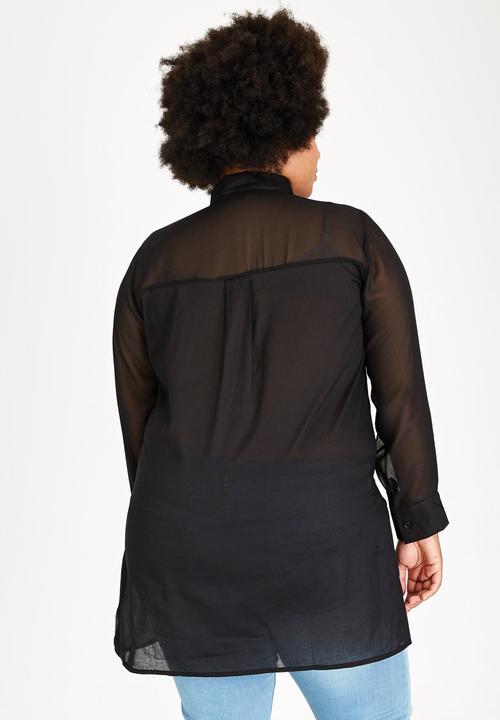 STYLE REPUBLIC PLUS - Longer Length Shirt Black
