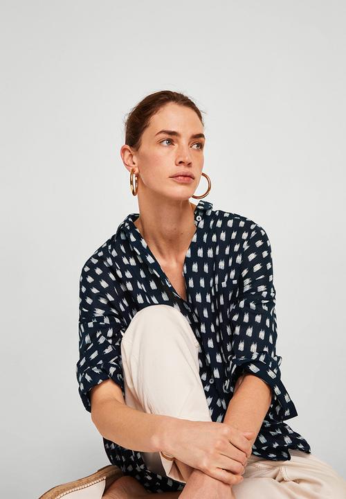 MANGO - All-over print longer length shirt - navy & white