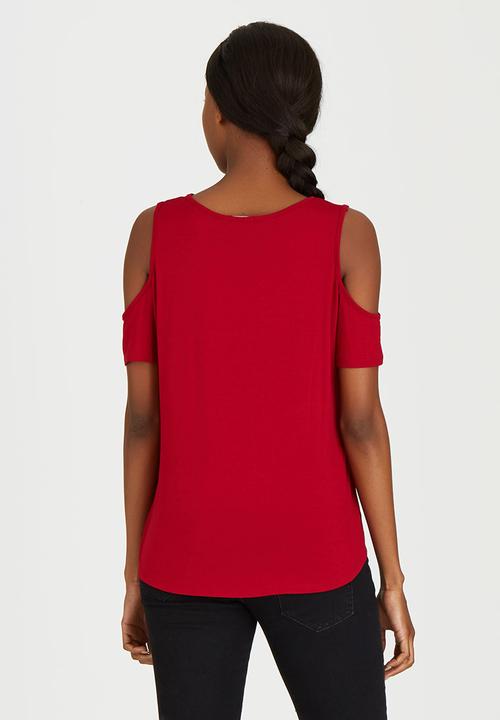 c(inch) - Cold Shoulder T-Shirt Dark Red