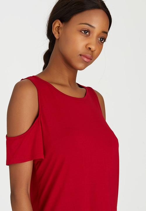 c(inch) - Cold Shoulder T-Shirt Dark Red