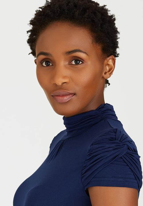 edit - Turtleneck Top with Gauged-sleeve Detail Navy