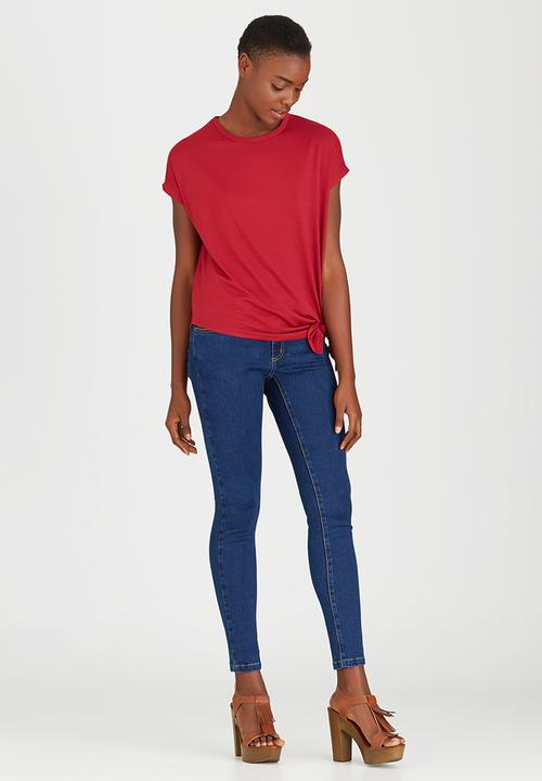 edit - Tie-front T-shirt Red