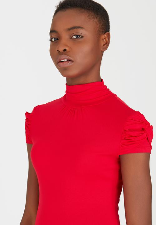 edit - Turtleneck Top with Gauged-sleeve Detail Red