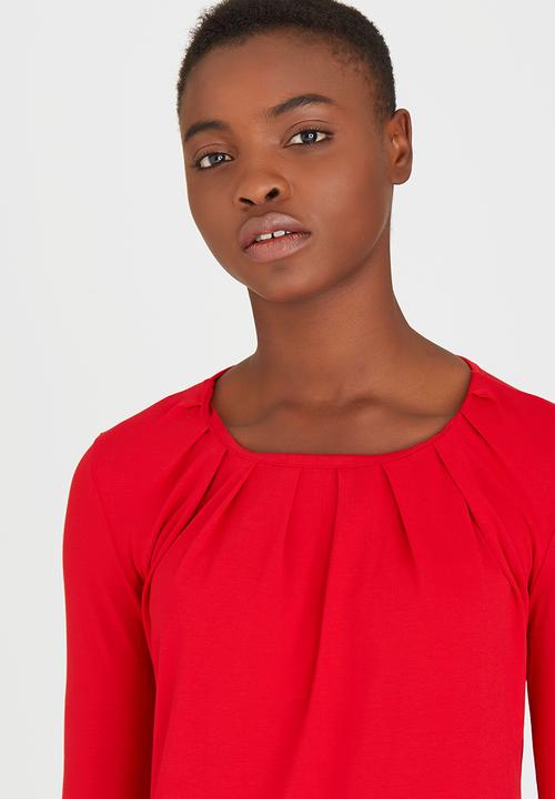 edit - Pleated Front Top Dark Red