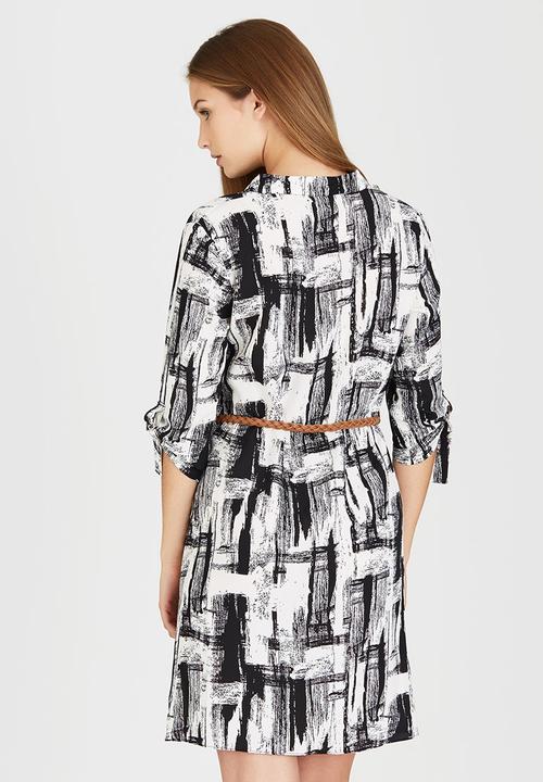 edit - Tunic with Roll-up Sleeve Detail Black and White