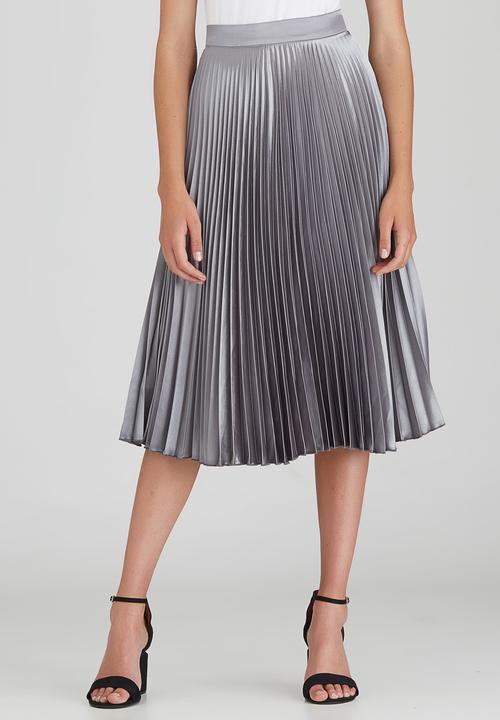 STYLE REPUBLIC - Pleated Midi Skirt Silver
