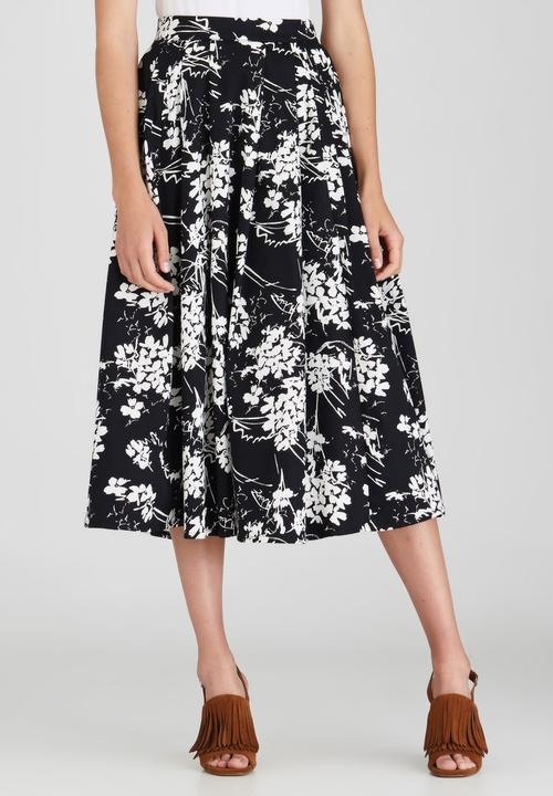 STYLE REPUBLIC - Fit&Flare Skirt Black and White