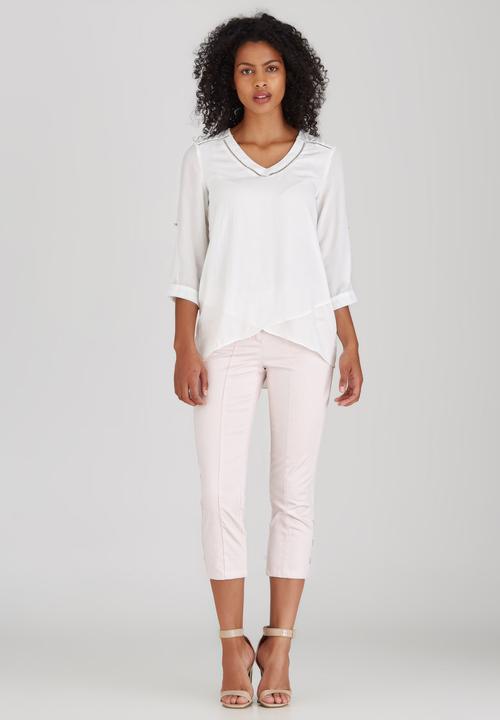 cath.nic - 3/4 Sleeve V-neck Woven Blouse White