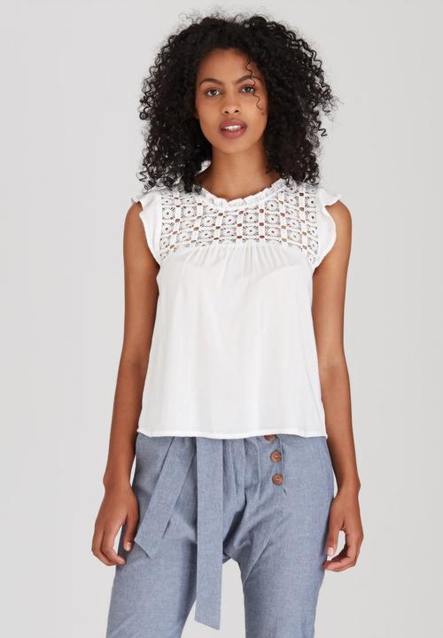 Sitting Pretty - Mara Frill Sleeve Top Milk