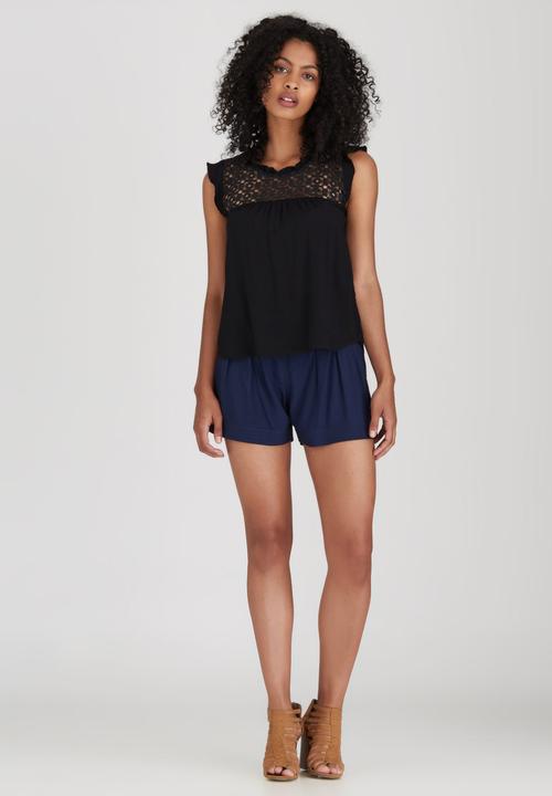 Sitting Pretty - Mara Frill Sleeve Top Black