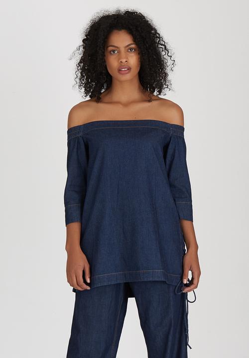 HABITS - Denim Off-the-shoulder Top Dark Blue