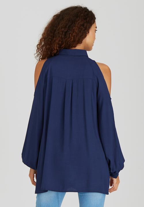 STYLE REPUBLIC - Cold Shoulder Shirt Navy