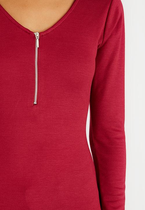 c(inch) - Zip Detail T-Shirt Dark Red