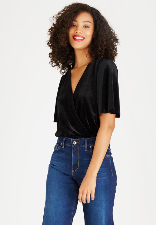 STYLE REPUBLIC - Velvet Wrap Bodysuit Black