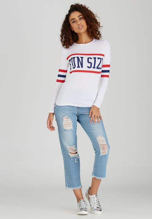 BoohooDNU - Petite Long Sleeve Slogan Top White