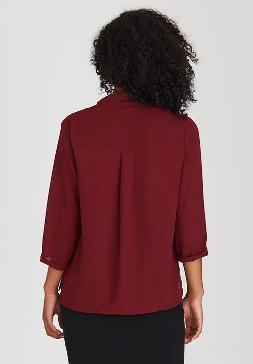 Suzanne Betro - Solid Crossover Blouse Dark Red