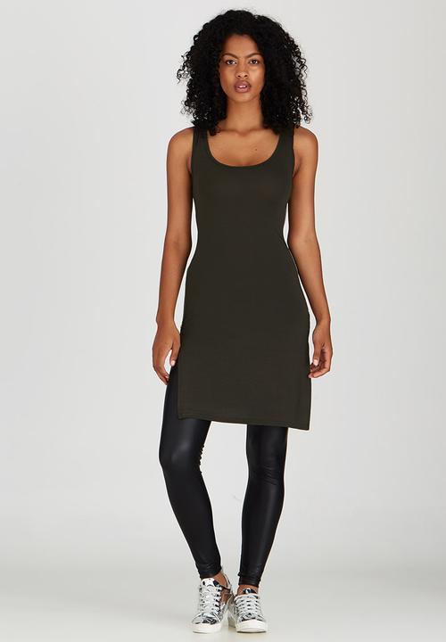 STYLE REPUBLIC - Zip Detail Tank Top Dark Green