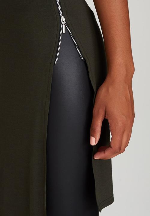 STYLE REPUBLIC - Zip Detail Tank Top Dark Green