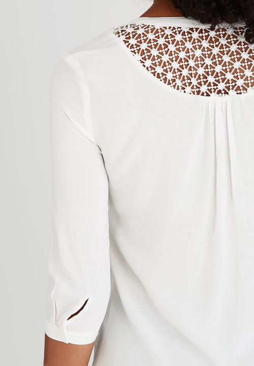 ONLY - Crochet Insert Sleeve Shirt Cream