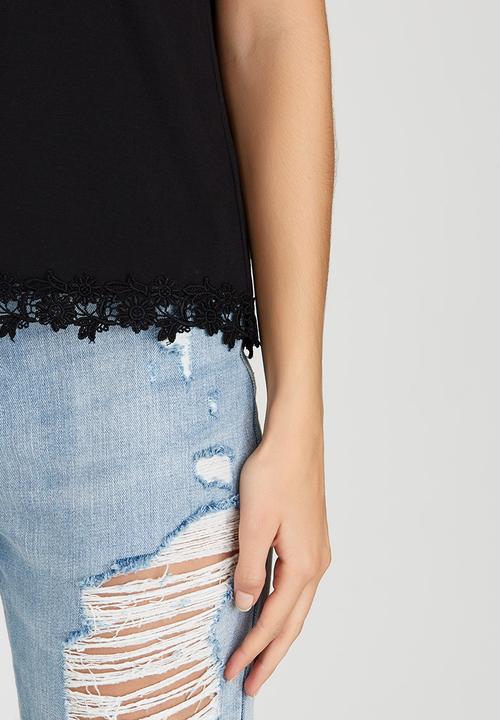 c(inch) - T-shirt with Lace Trim Black