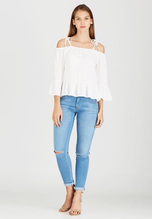 c(inch) - Cold Shoulder Blouse White