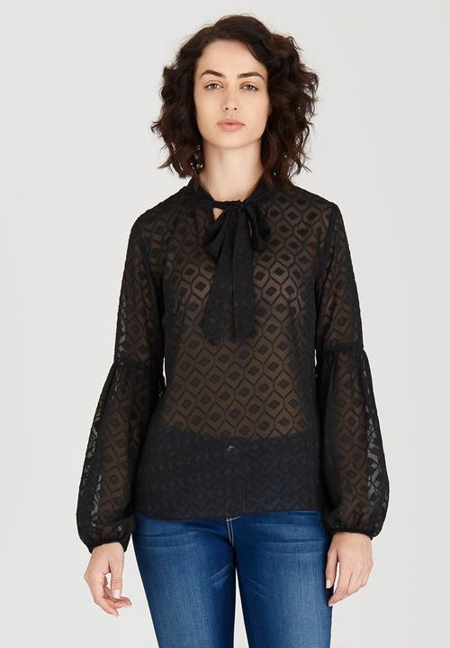 STYLE REPUBLIC - Kitty Bow Blouse Black