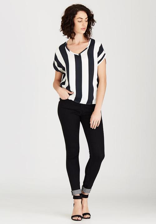 edit - Woven T-shirt with Turn-up Cuffs Black and White