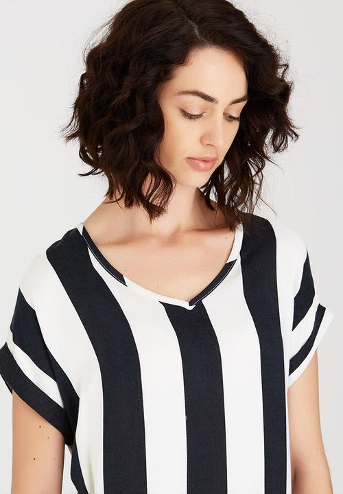 edit - Woven T-shirt with Turn-up Cuffs Black and White