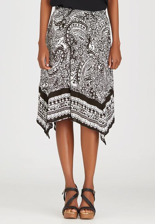 edit - Handkerchief Hem Skirt Black and White