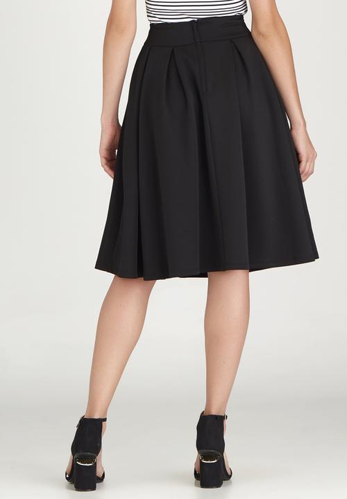 edit - Fit and Flare Skirt Black
