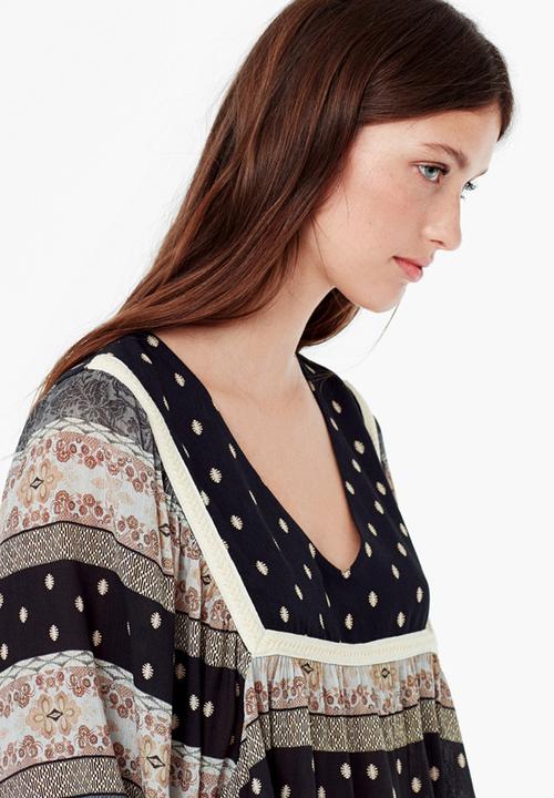 MANGO - Gypsy Blouse Black