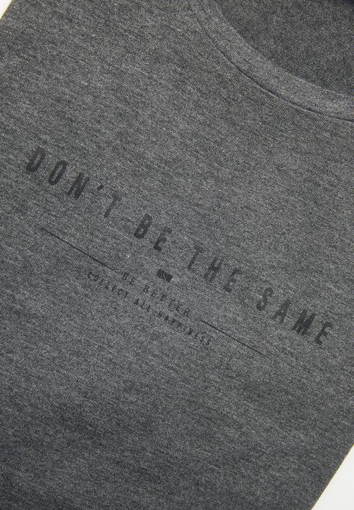 MANGO - Side Slit Top Grey