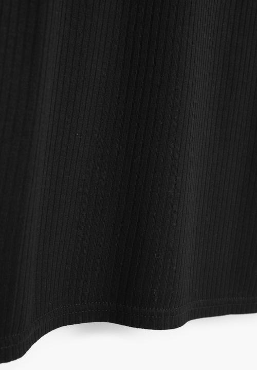 MANGO - Ribbed Side Slit Top Black