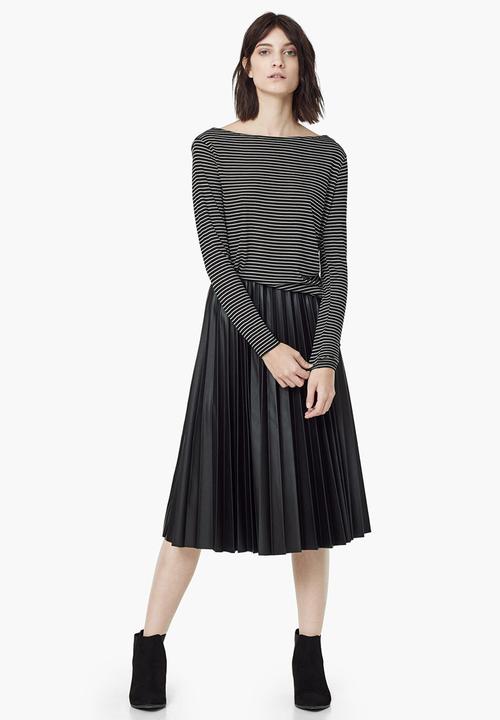 MANGO - Striped Boat-neck T-shirt Black