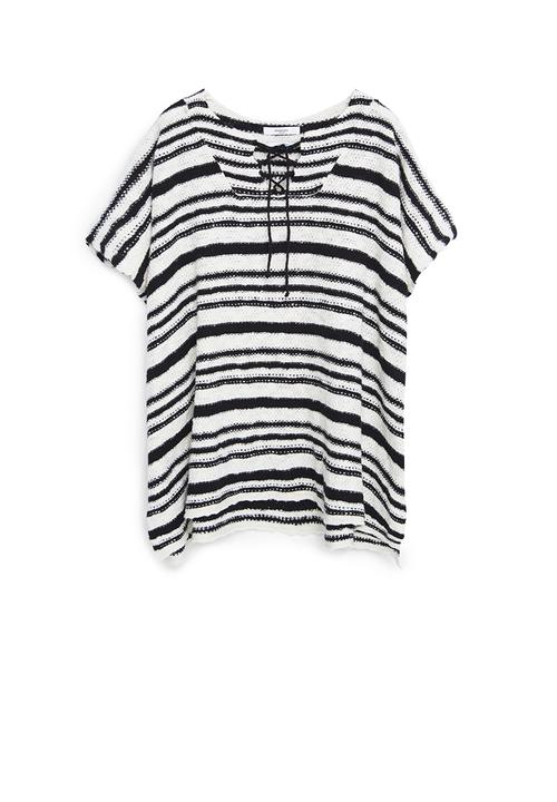 MANGO - Poncho Top Black and White