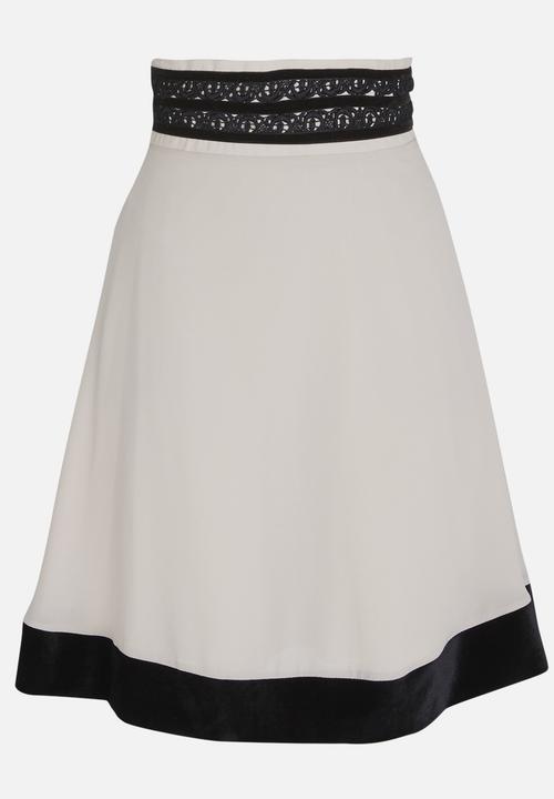 Sober - Amede Border Skirt Off White