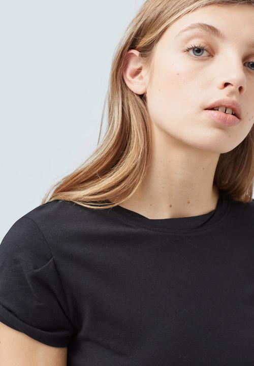 MANGO - Basic T-shirt with Cuff Detail Black