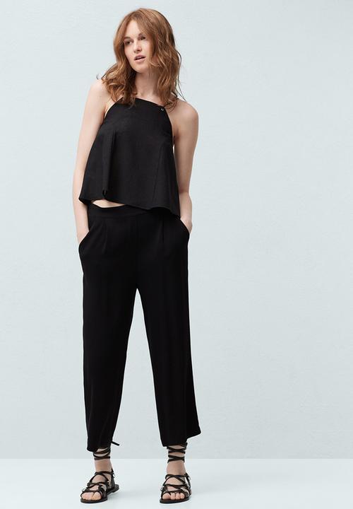 MANGO - Halter-neck Flare Top Black