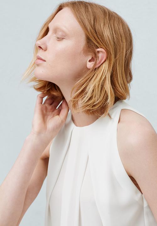 MANGO - Pleat Detail Blouse Milk