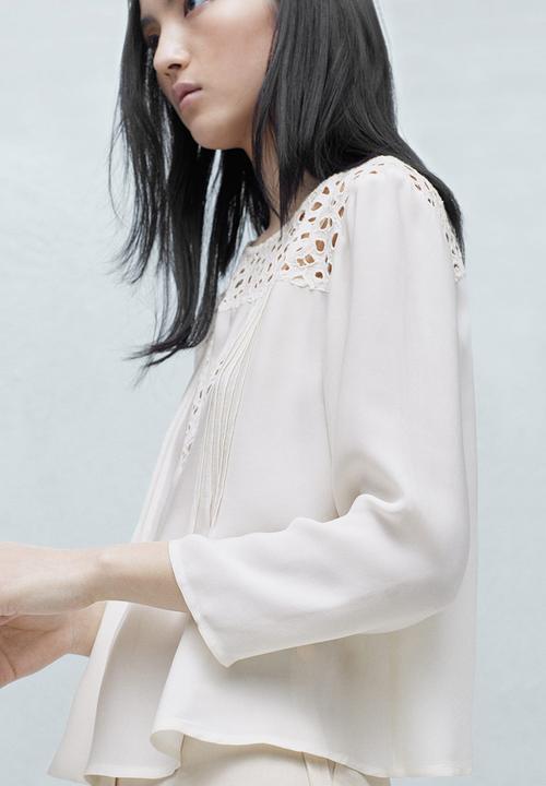 MANGO - Anglaise Detail Blouse Cream